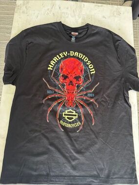 Harley-Davidson Black Tee with Red Skull Spider Graphic